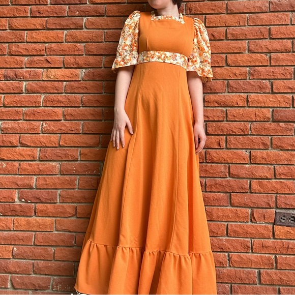 Handmade vintage cottagecore gown - Picture 6 of 15